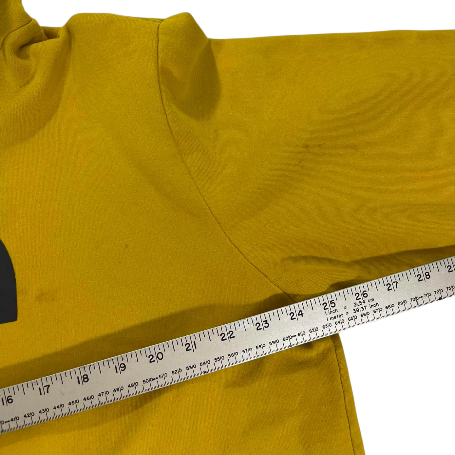 THE NORTH FACE YELLOW HOODIE (XL)