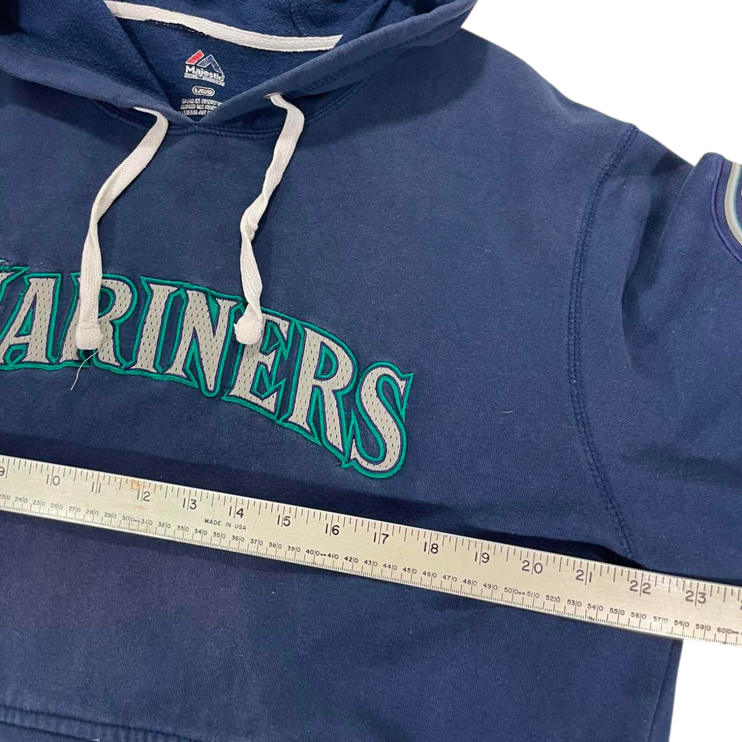 VINTAGE SEATTLE MARINERS NAVY BLUE HOODIE (L)