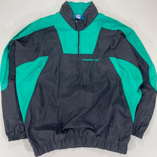 VINTAGE UMBRO BLACK & GREEN WINDBREAKER JACKET (L-XL)