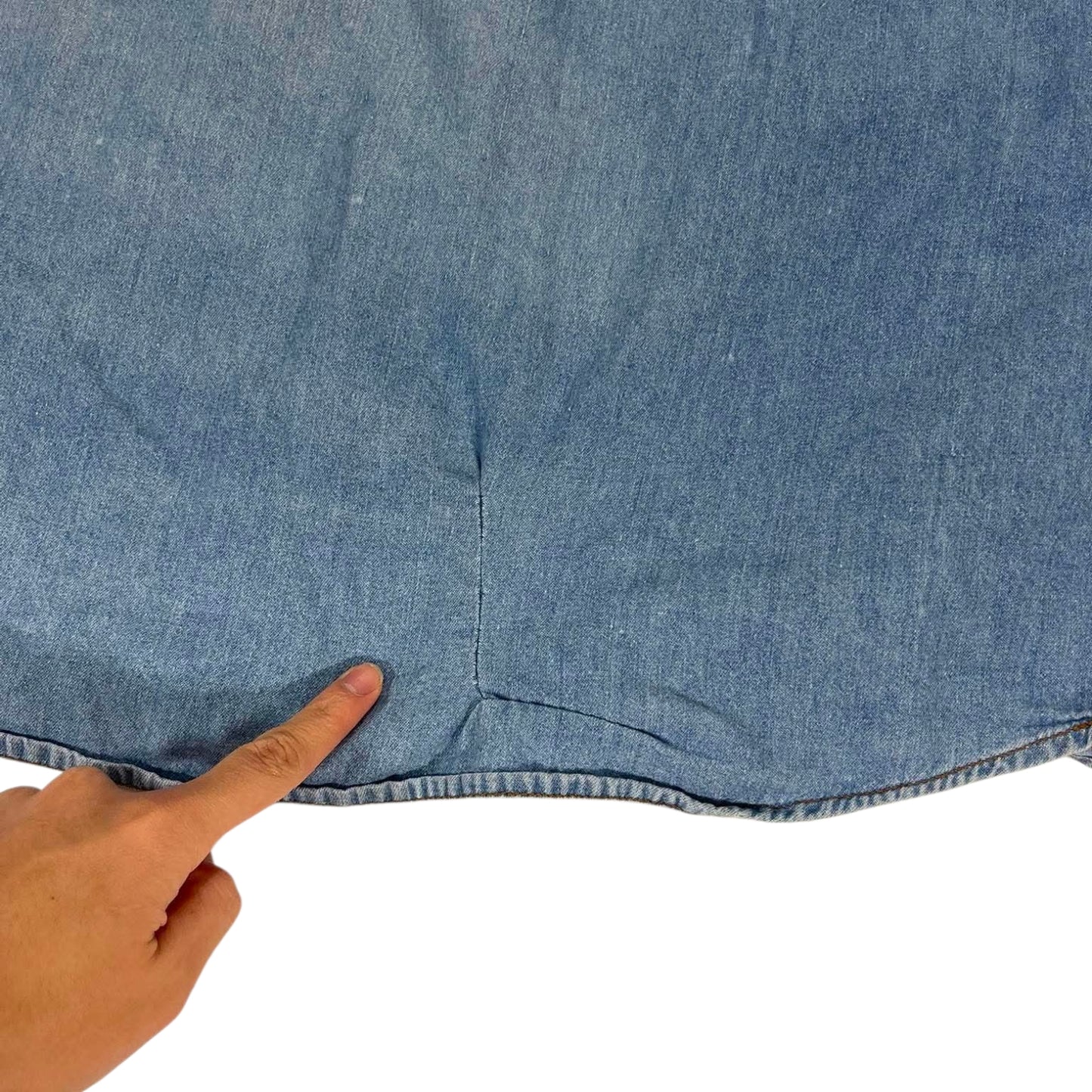 VINTAGE SPIRIT BLUE DENIM BUTTON UP (L)