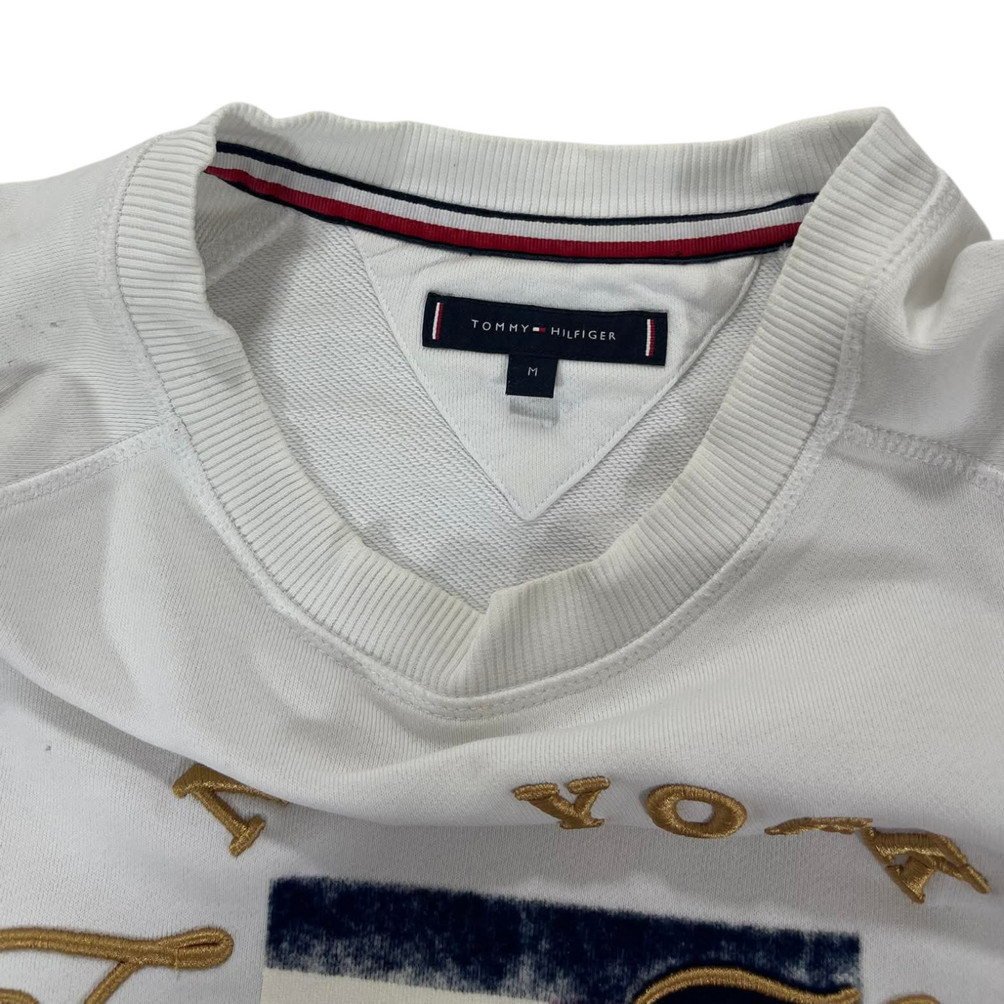 VINTAGE EMBROIDERED TOMMY HILFIGER WHITE CREWNECK SWEATSHIRT (M)
