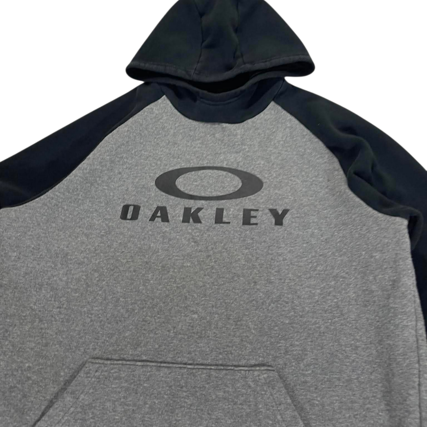 OAKLEY GRAY HOODIE (XL)