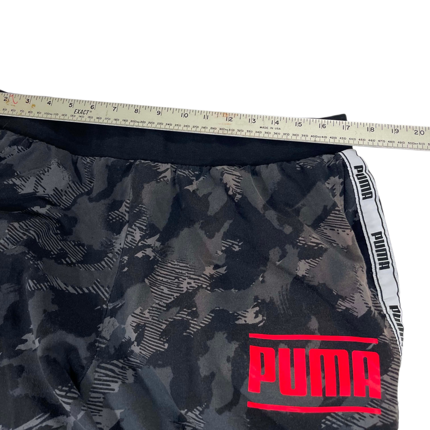 PUMA BLACK & GRAY CAMOUFLAGE SWEATPANTS (XL)
