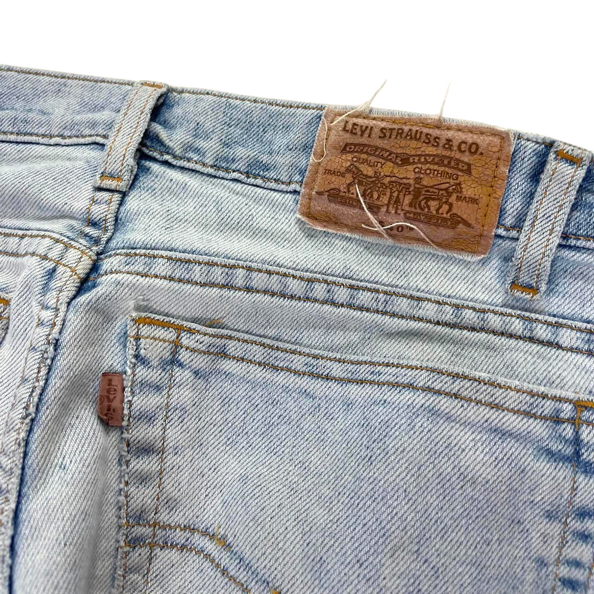 LEVI'S 505 BLUE JEANS (34)