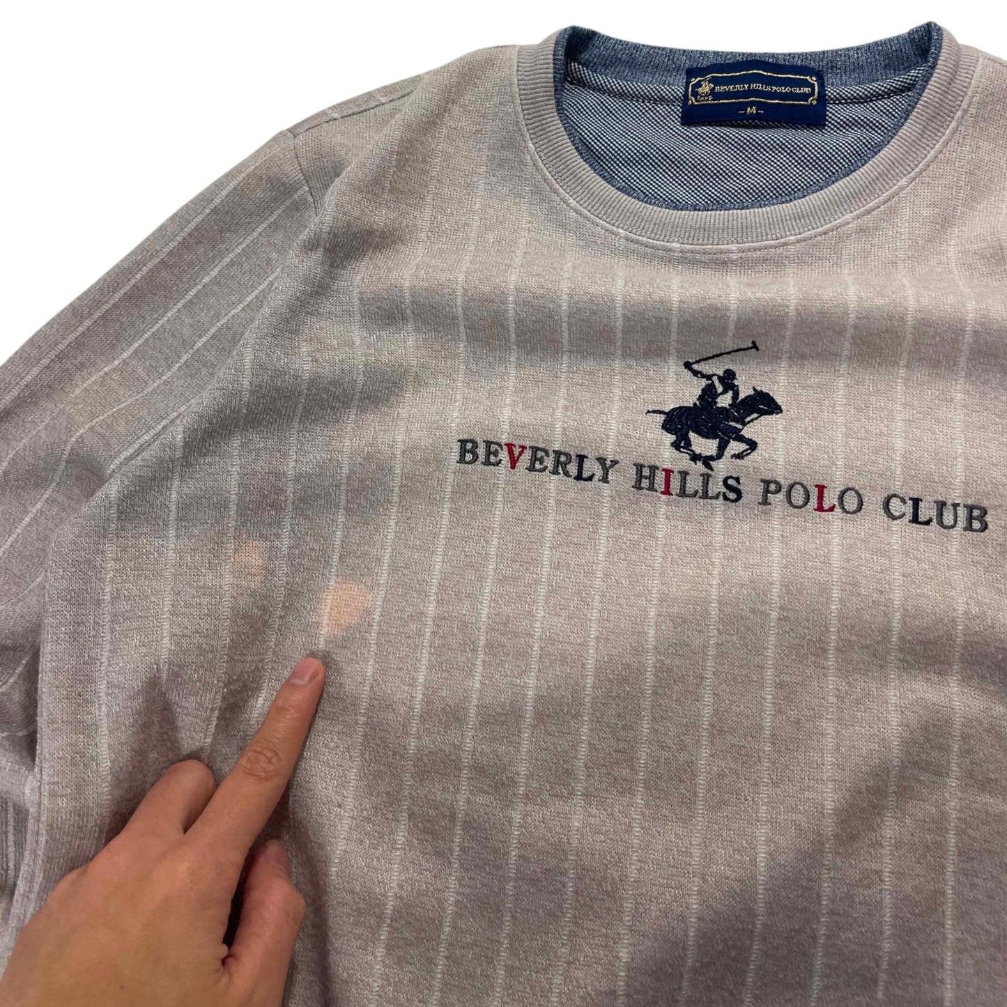 BEVERLY HILLS POLO CLUB GREY PINSTRIPE CREWNECK (M)