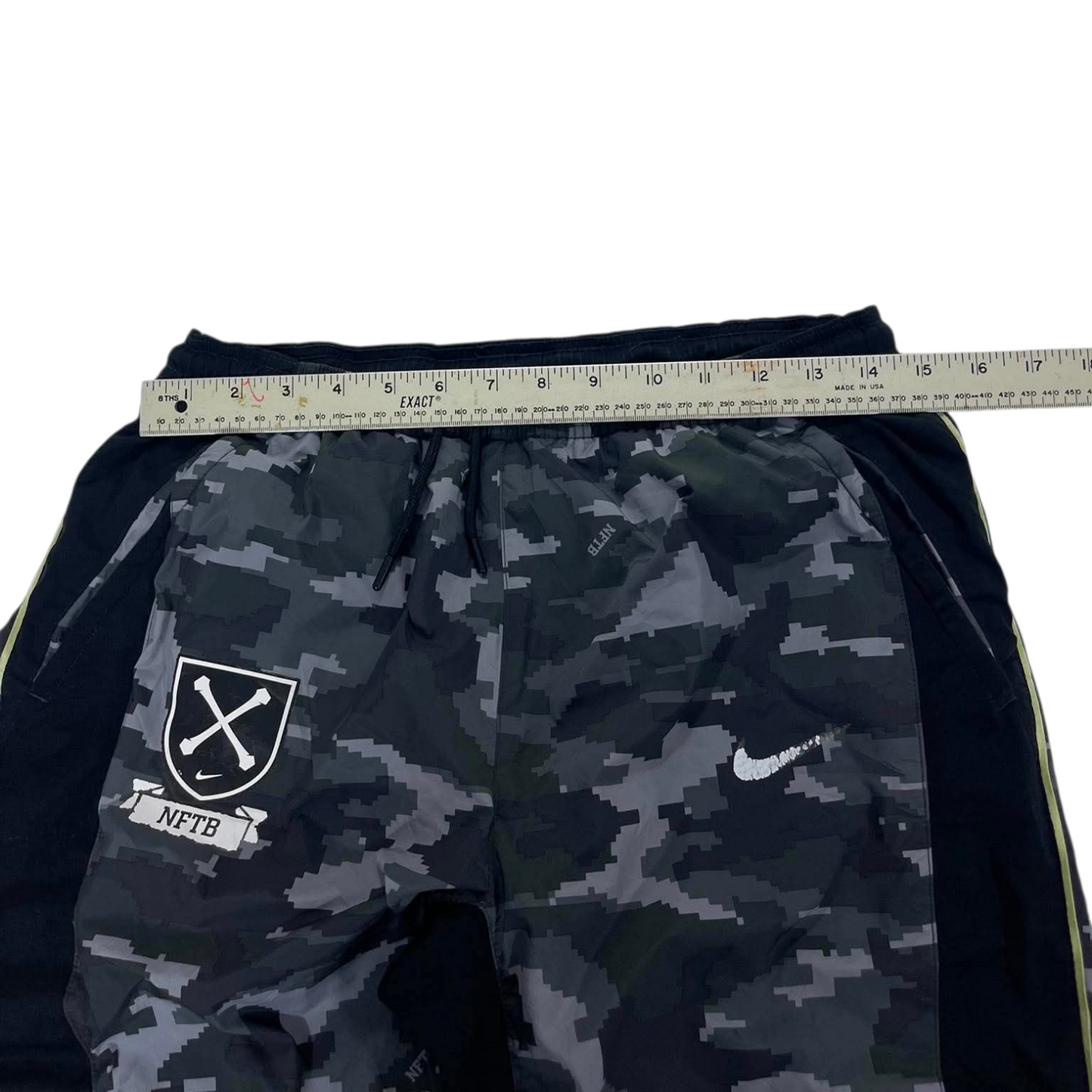NIKE WEST HAM UNITED FC CAMO TRACK PANTS (L)