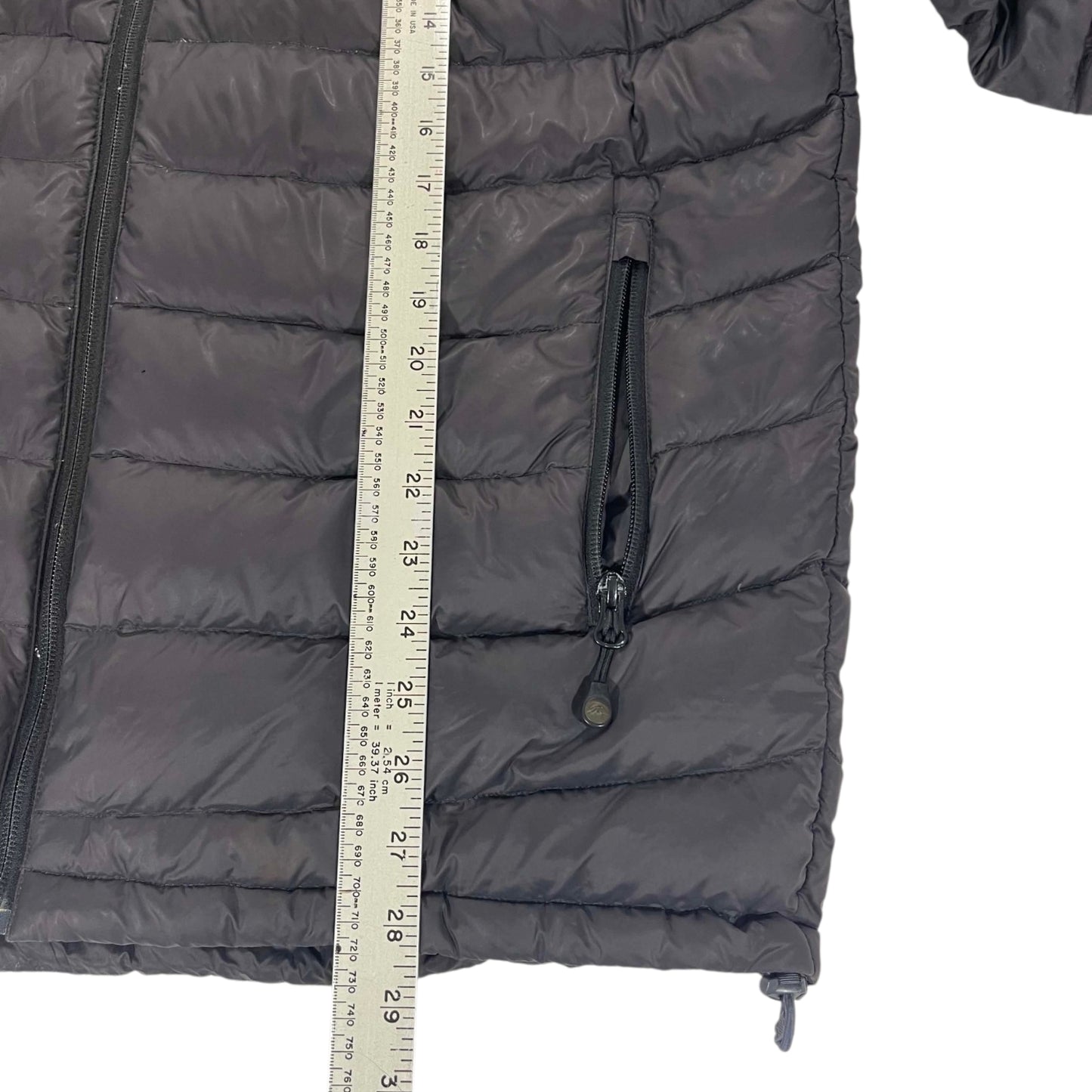 MACPAC BLACK PUFFER JACKET (L)
