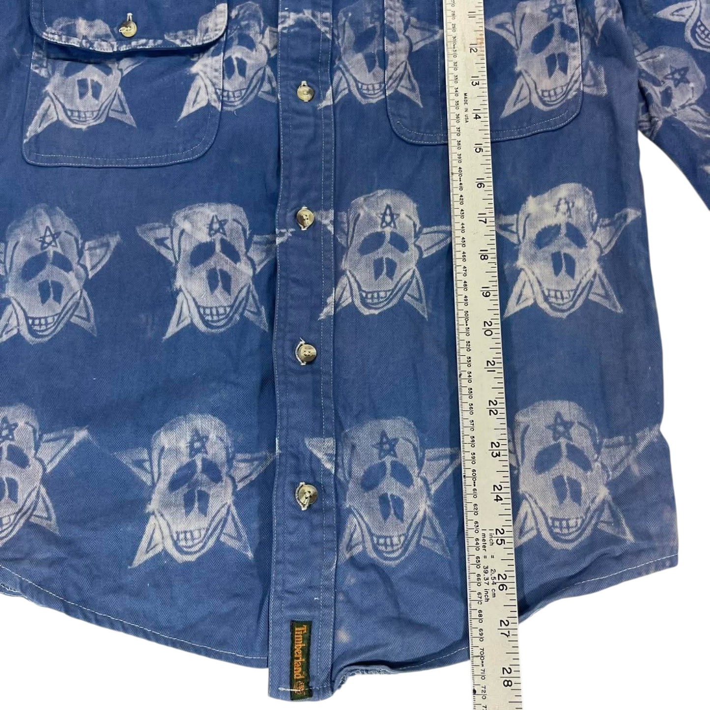 VINTAGE TIMBERLAND BLUE BUTTON UP SHIRT WITH SKULL DESIGN (M)