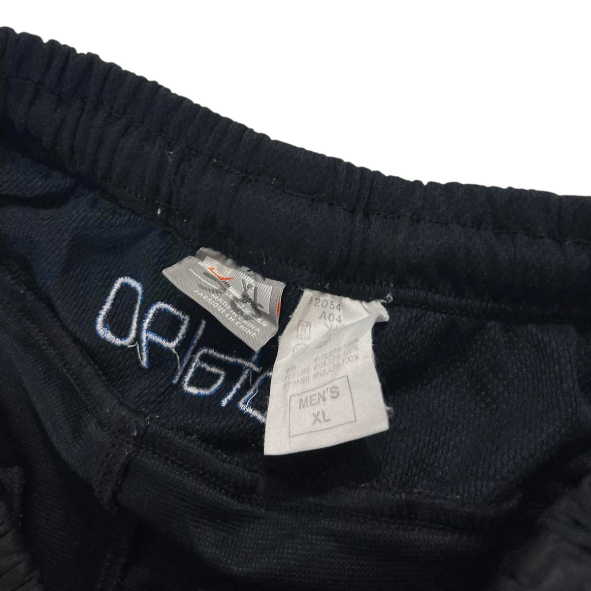 NIKE BLACK/BLUE TRACK PANTS ⁹ (BEST FIT M)