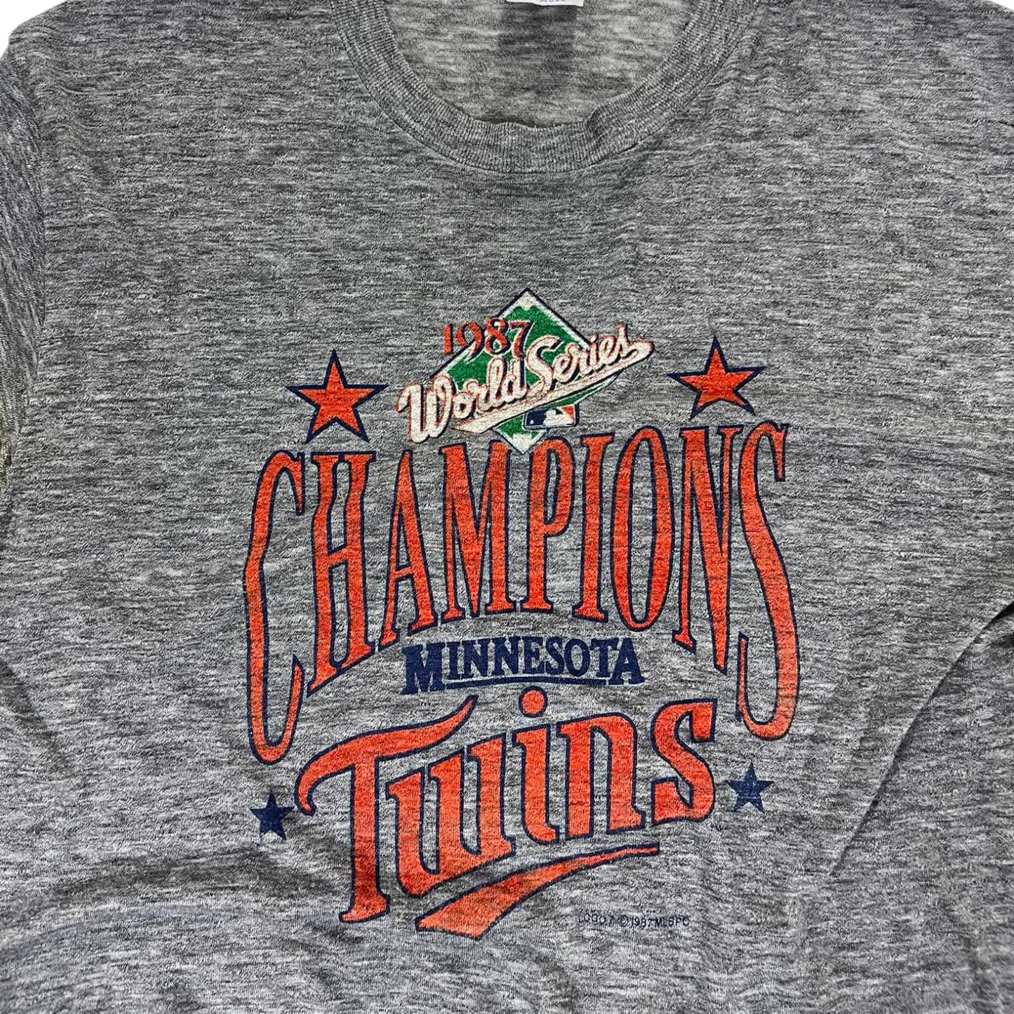 90S MINNESOTA TWINS WORLD SERIES CHAMPIONS GREY T-SHIRT (M)