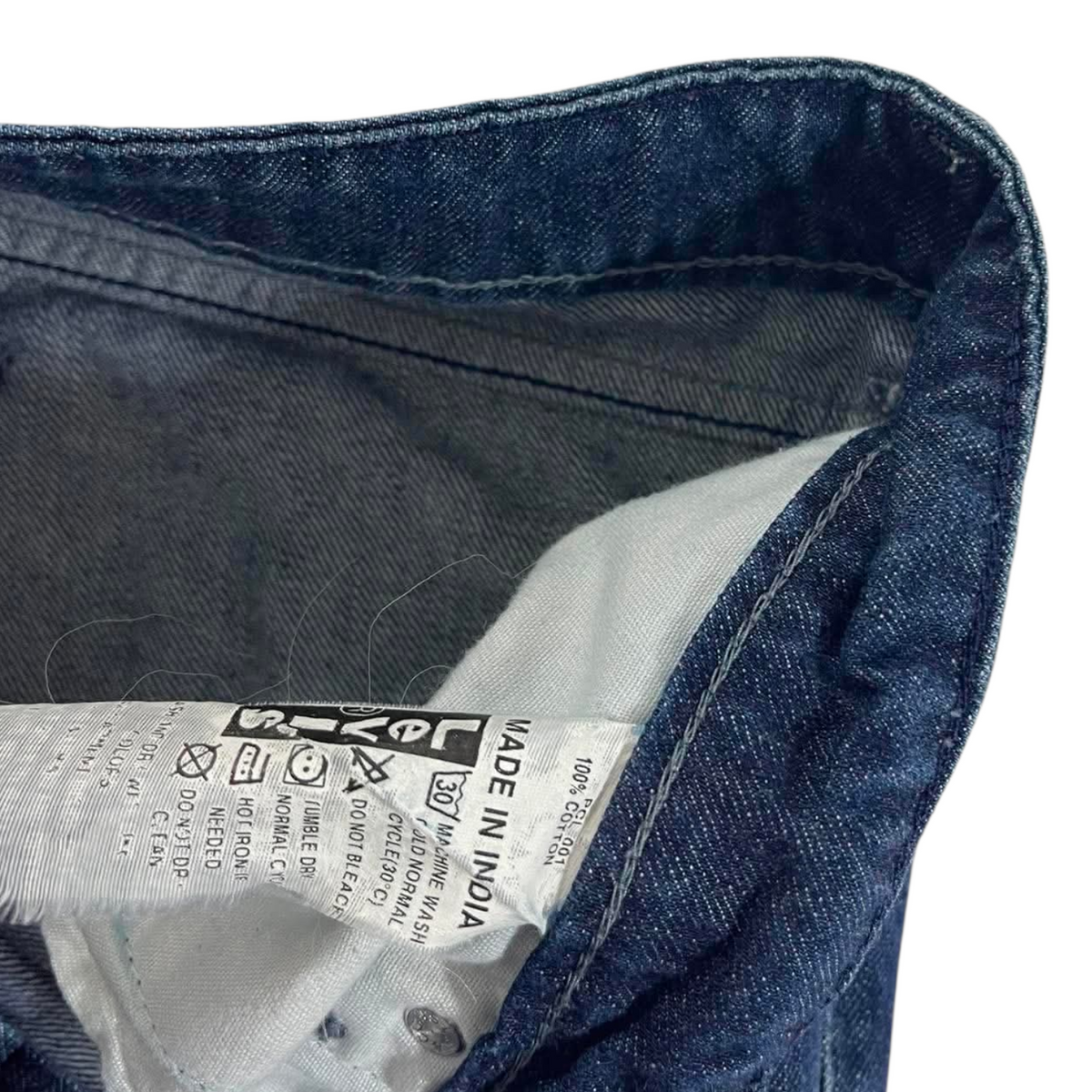 LEVI'S 505 BLUE JEANS (34/36)