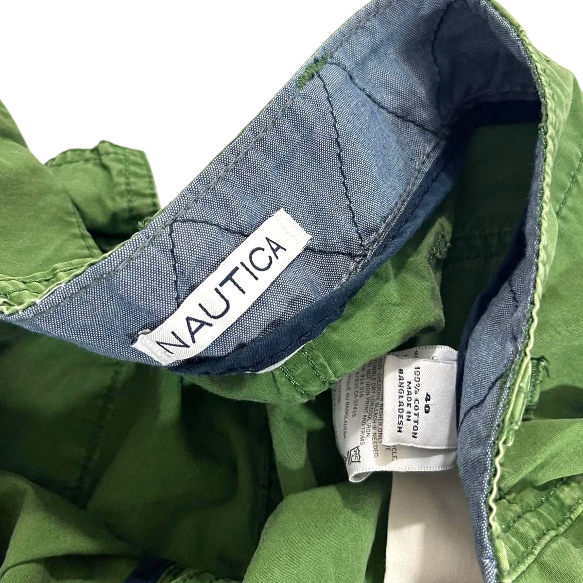 NAUTICA GREEN CARGO SHORTS (40)