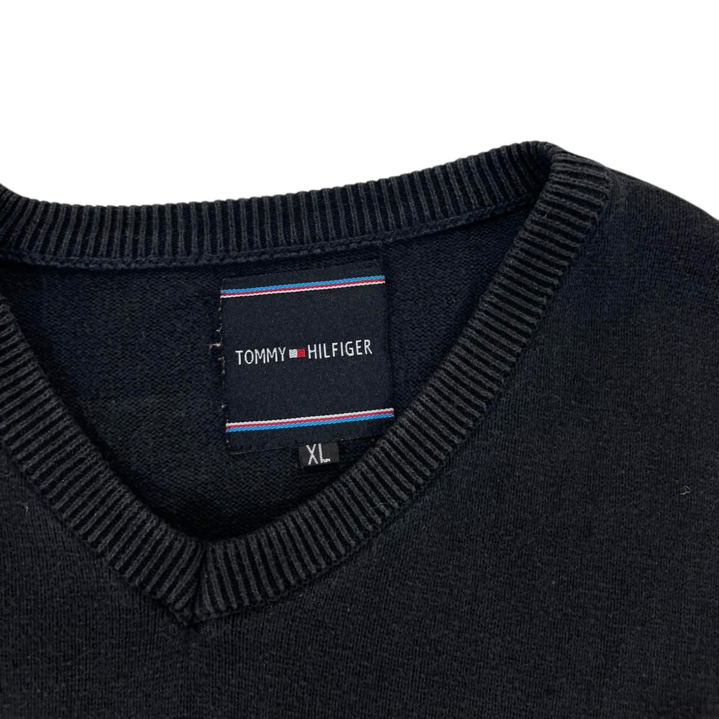 TOMMY HILFIGER BLACK V NECK SWEATER (L)
