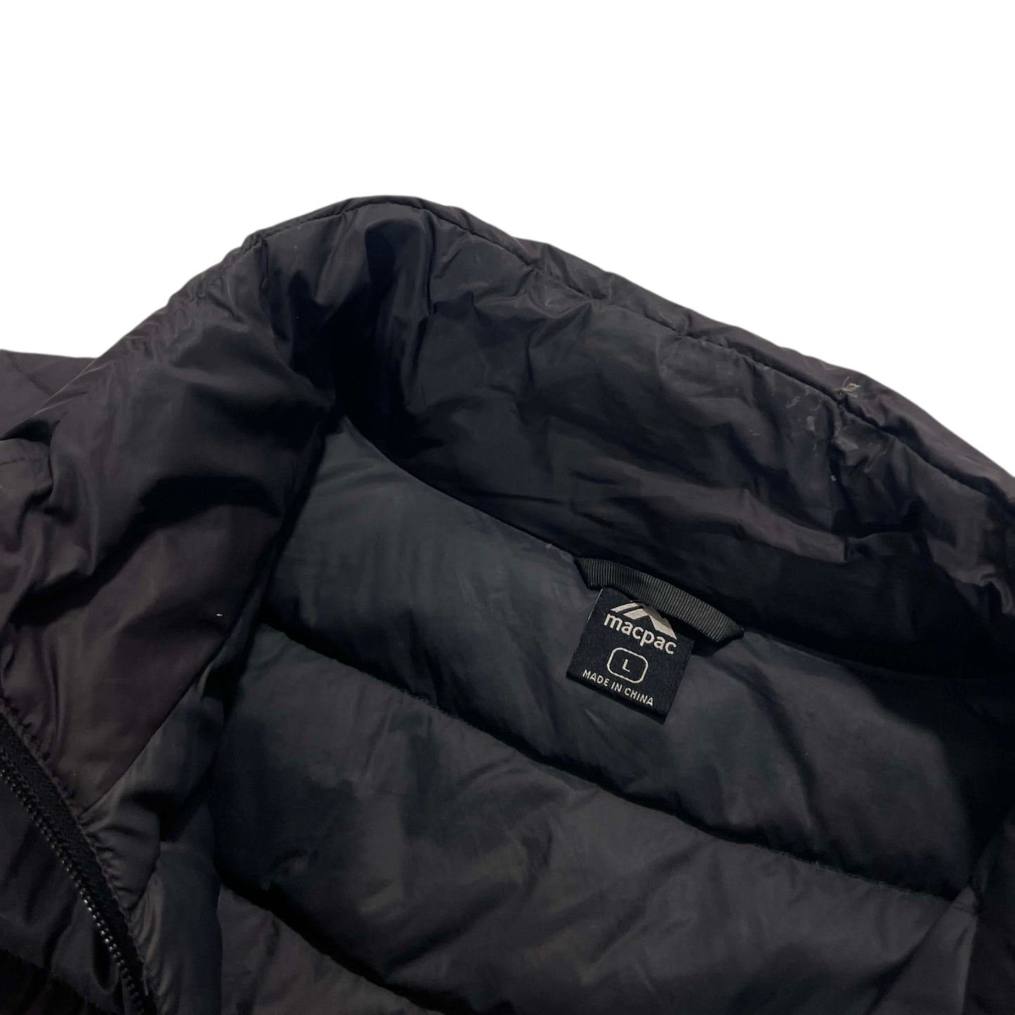 MACPAC BLACK PUFFER JACKET (L)