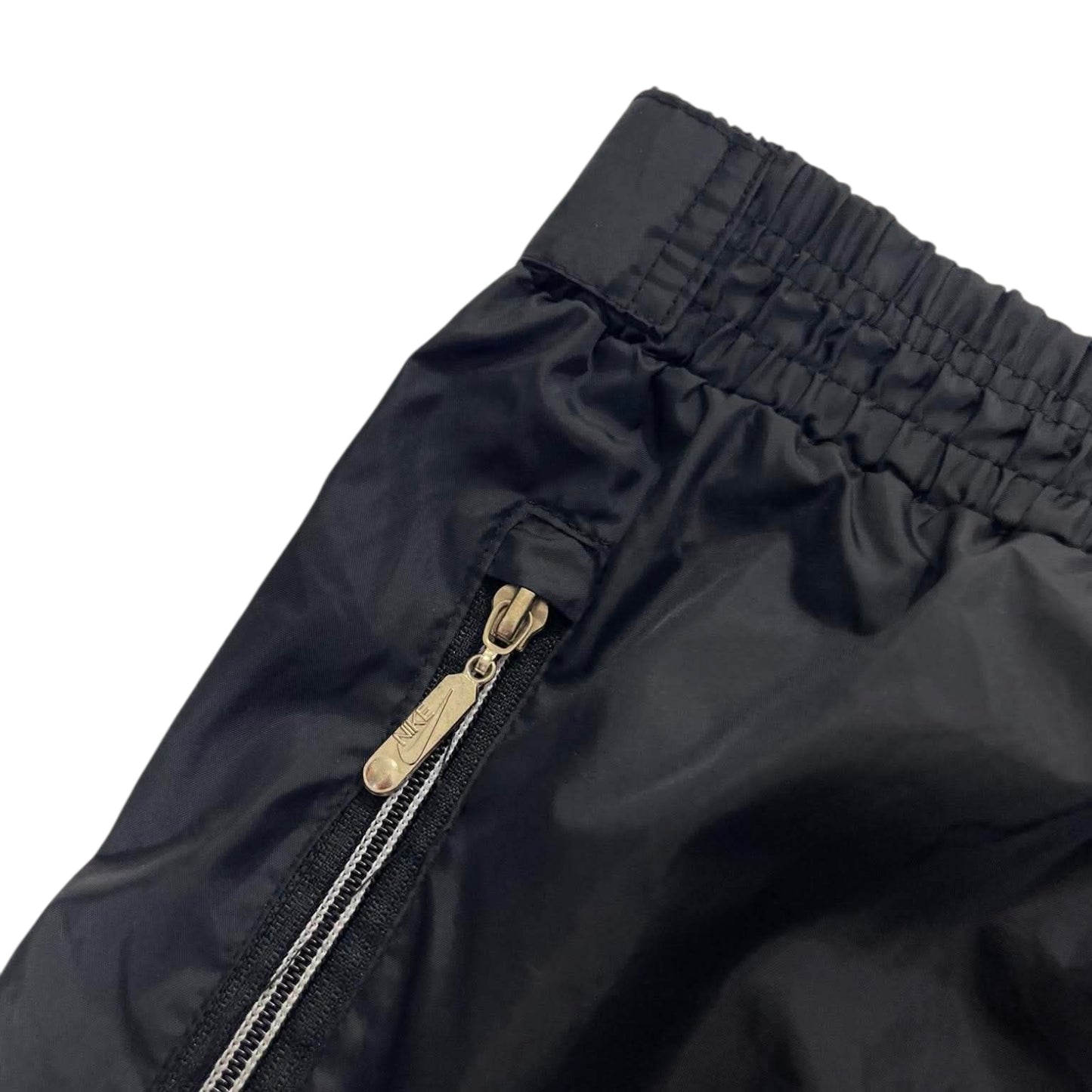 BL VINTAGE NIKE BLACK TRACK PANTS (L)