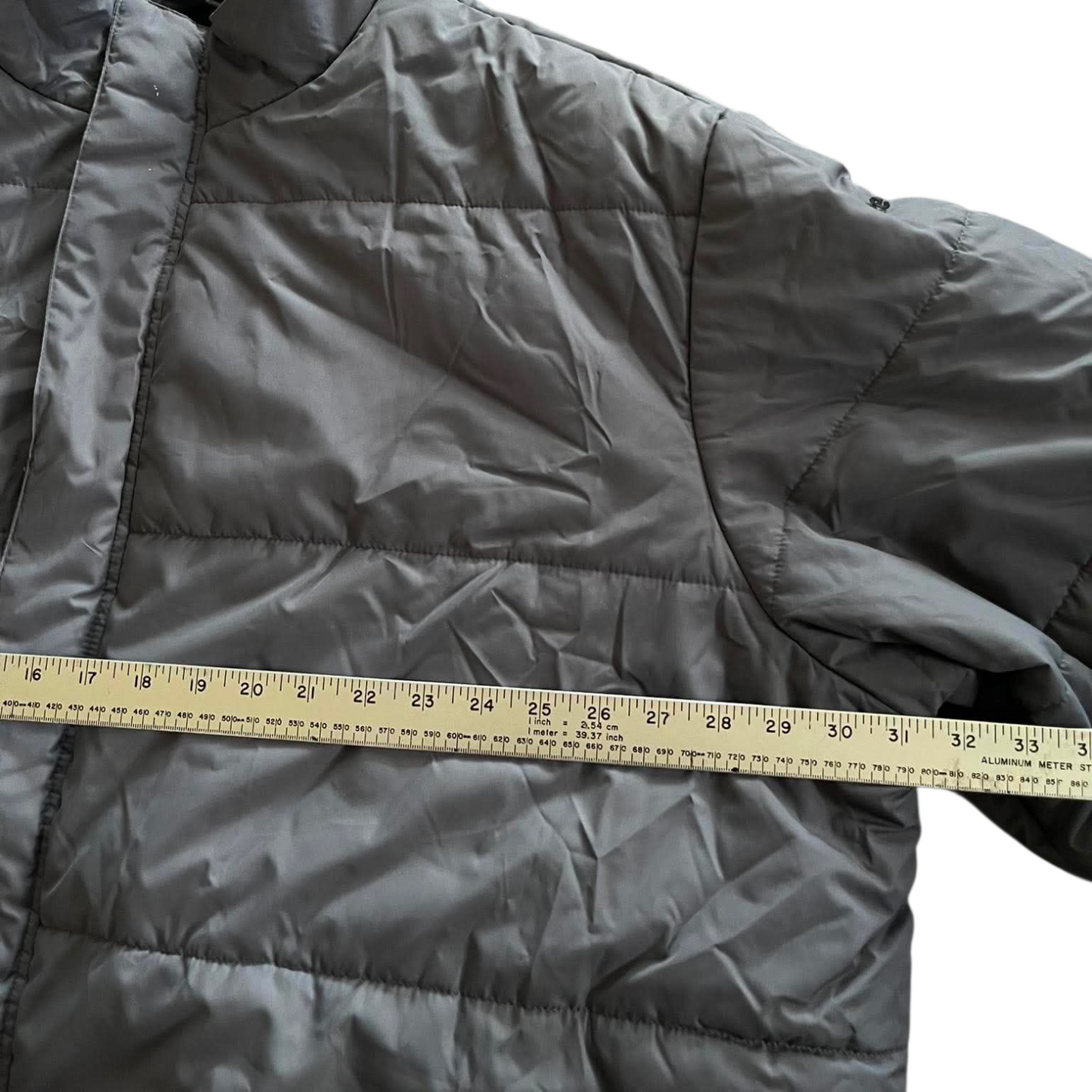 VINTAGE REEBOK GREY PUFFER JACKET (XXL)