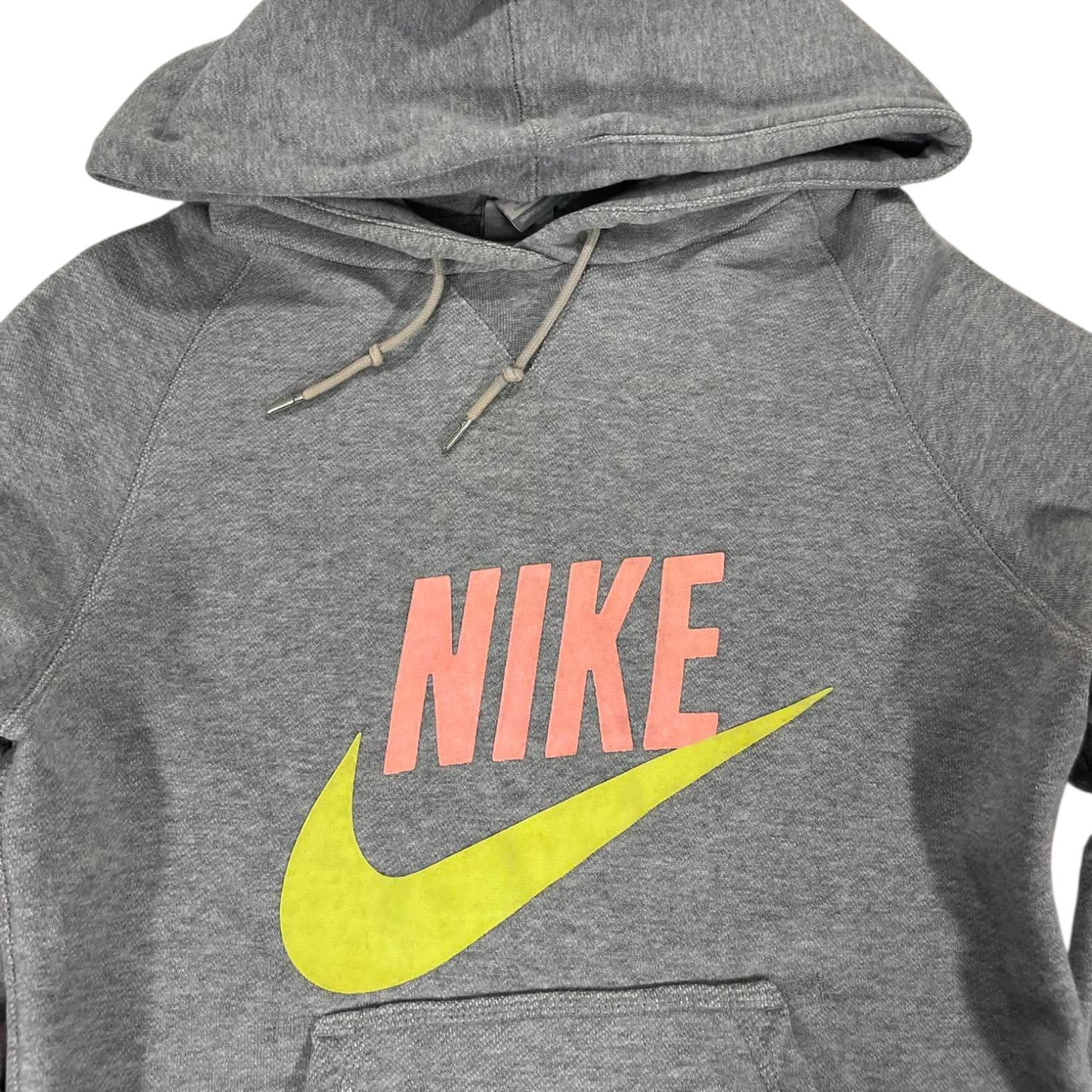 VINTAGE NIKE GREY HOODIE WITH PINK AND YELLOW LOGO (L)