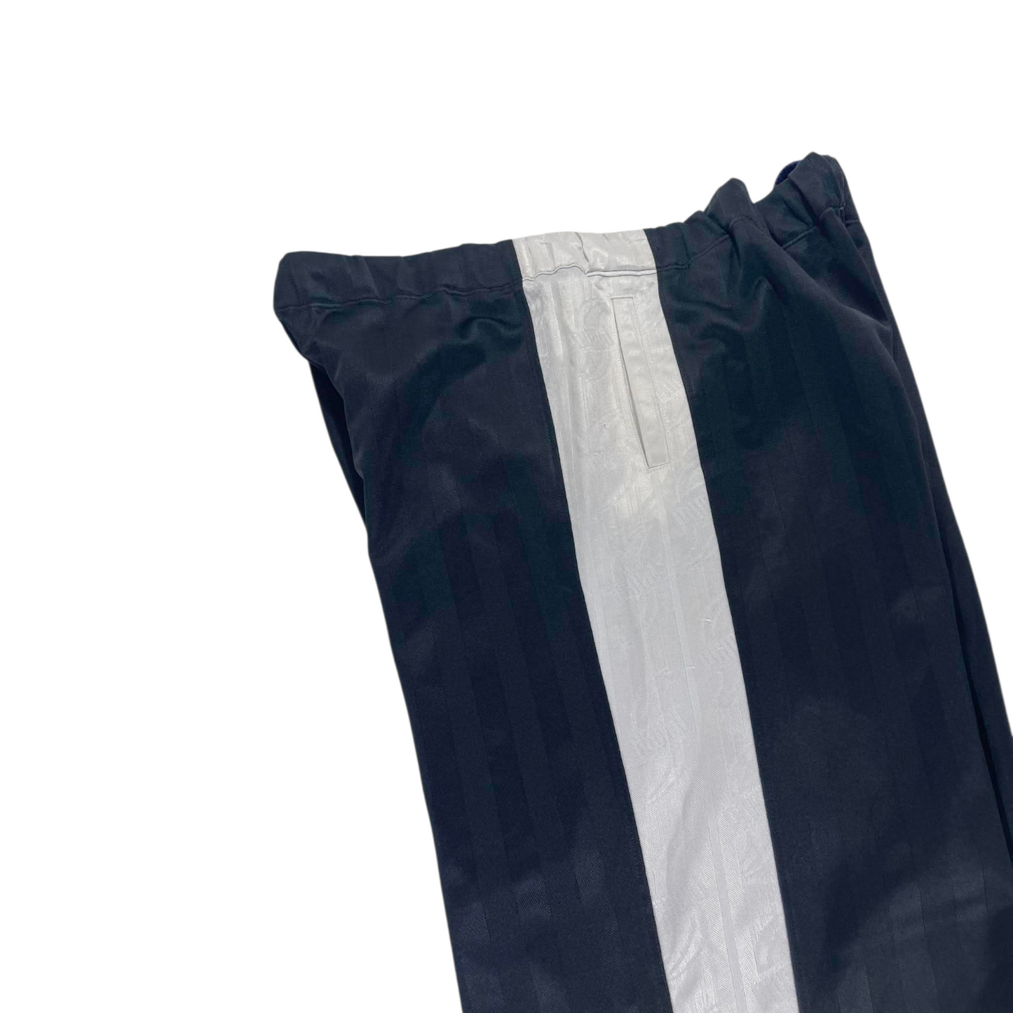 VINTAGE BAGGY PUMA BLACK TRACK PANTS WITH WHITE STRIPES (L-XL)