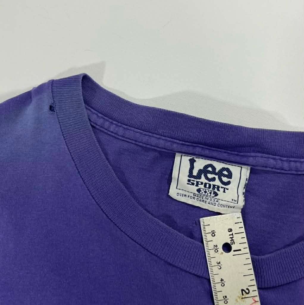 VINTAGE SACRAMENTO KINGS NBA TEE (XL)