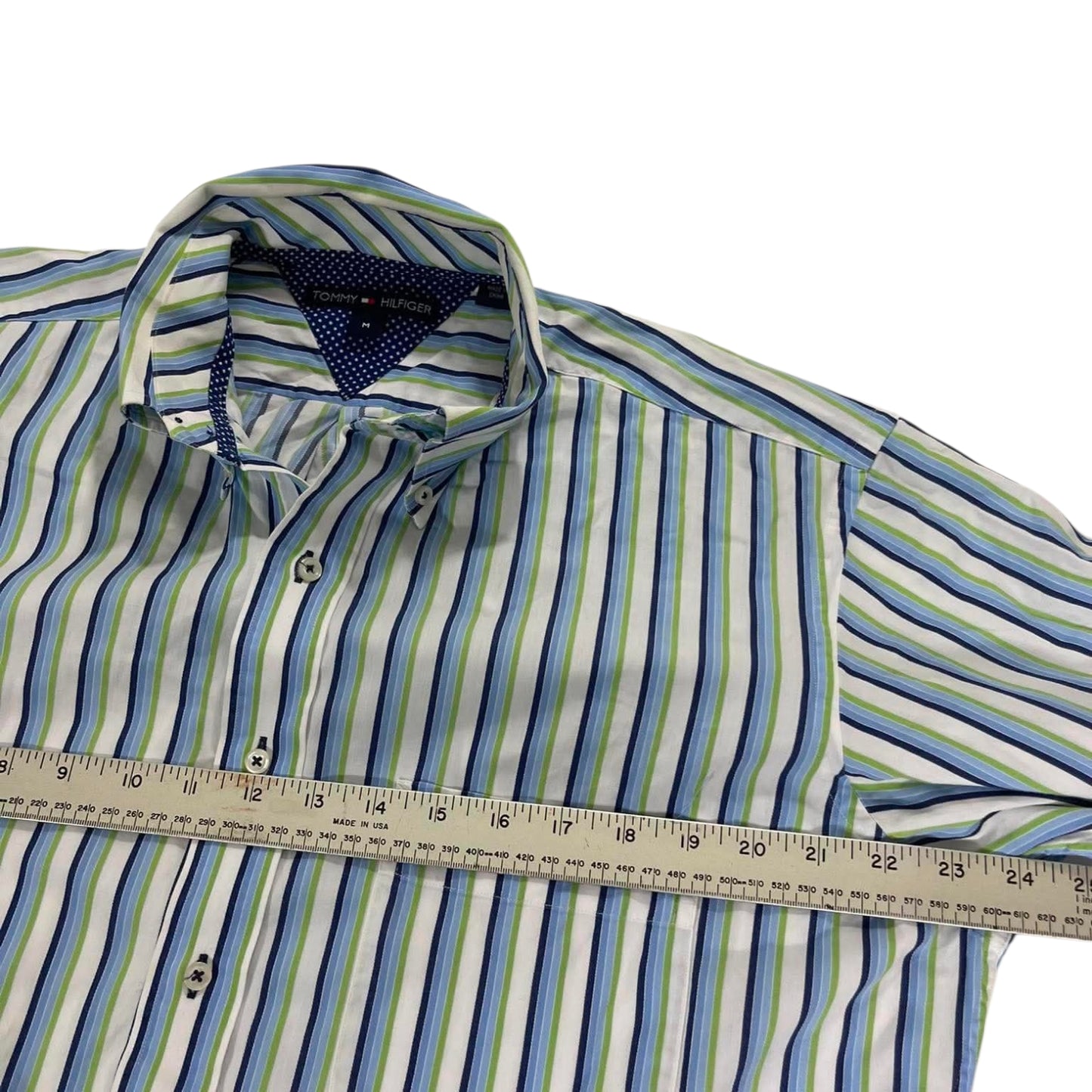 TOMMY HILFIGER STRIPED BUTTON UP SHIRT (M)
