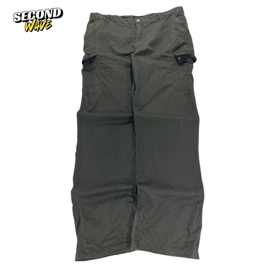 KHAKI GREEN CARGO PANTS WITH ADJUSTABLE WAIST AND POCKETS (38)