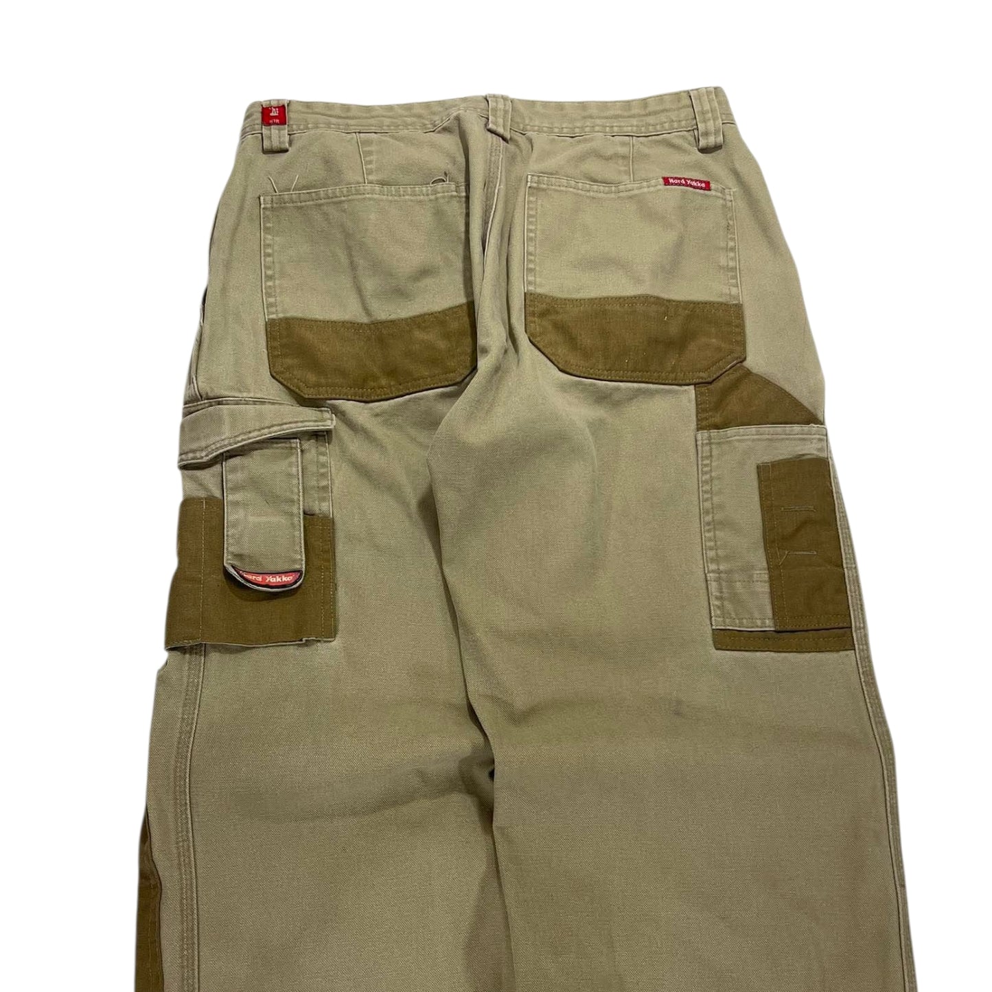 VINTAGE TRASHED WORKWEAR HARD YAKKA KHAKI CARGO PANTS (32)
