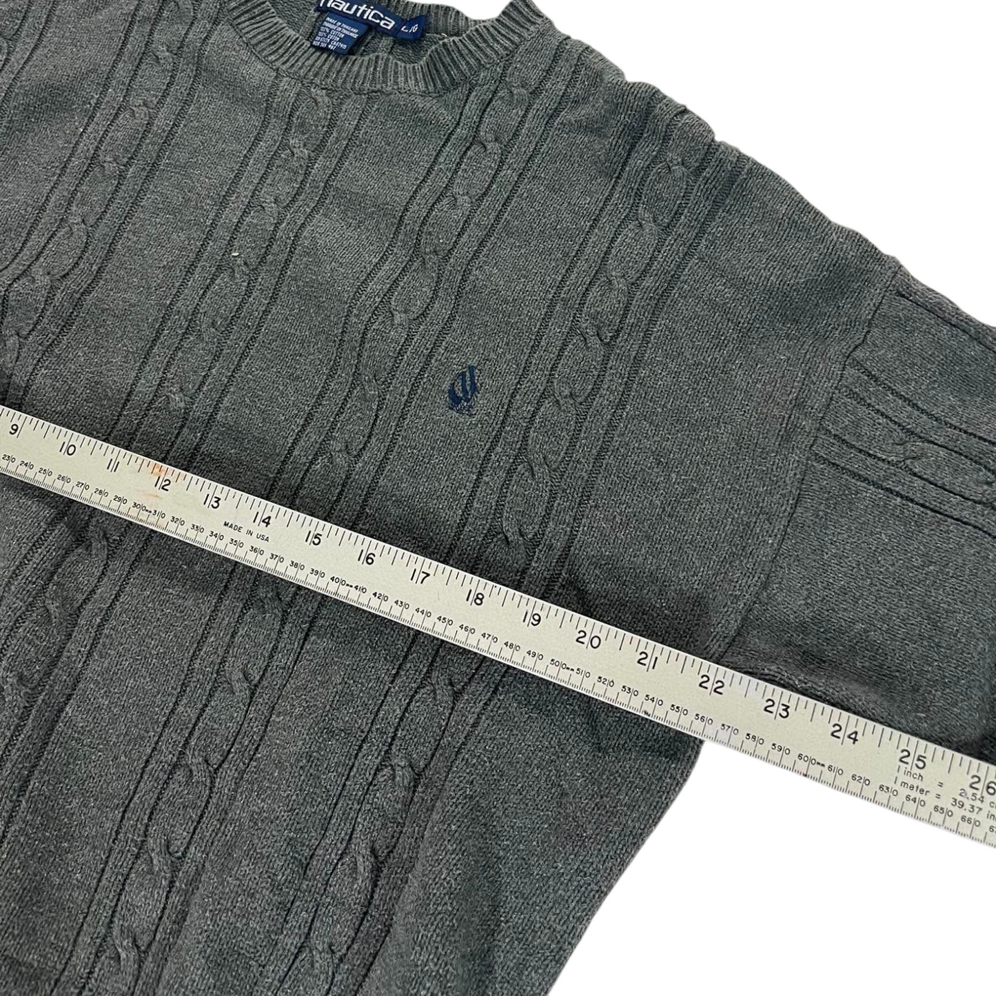 NAUTICA GRAY CABLE KNIT SWEATER (L)
