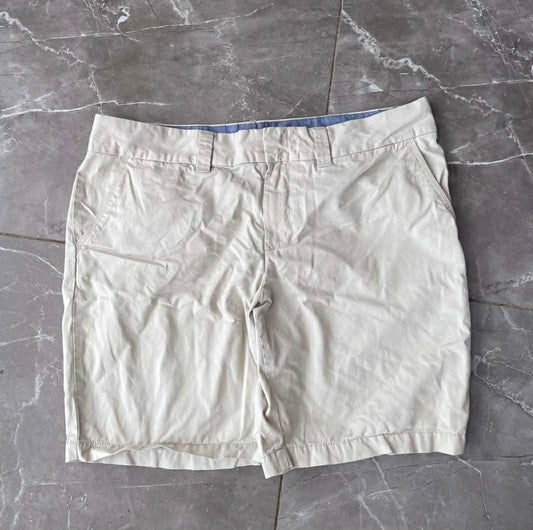 TOMMY HILFIGER TAN CHINO SHORTS (16)