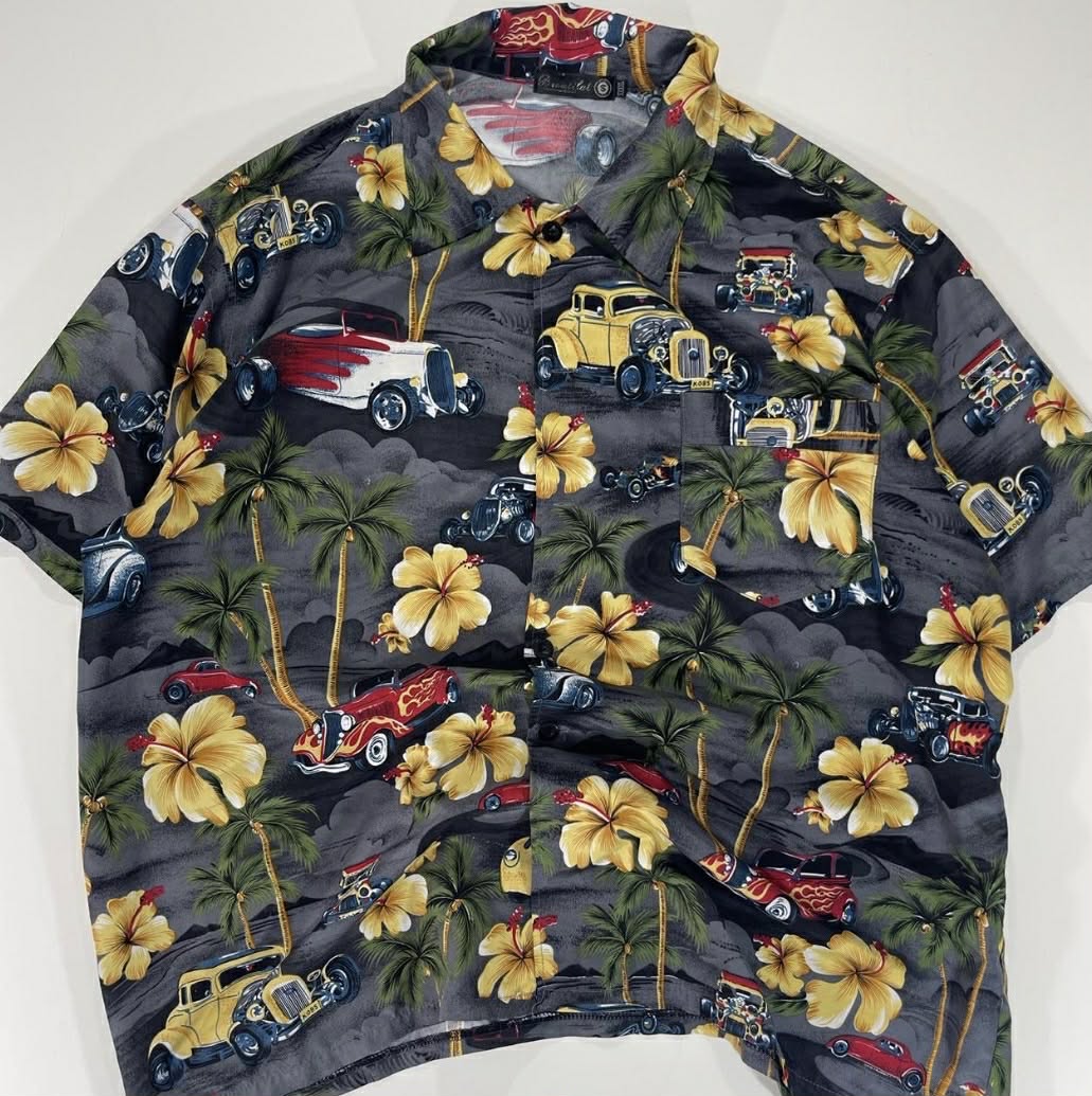 VINTAGE HAWAIIAN MULTICOLOURED SHIRT WITH HOT ROD CARS AND PALM TREES (XL-XXL)