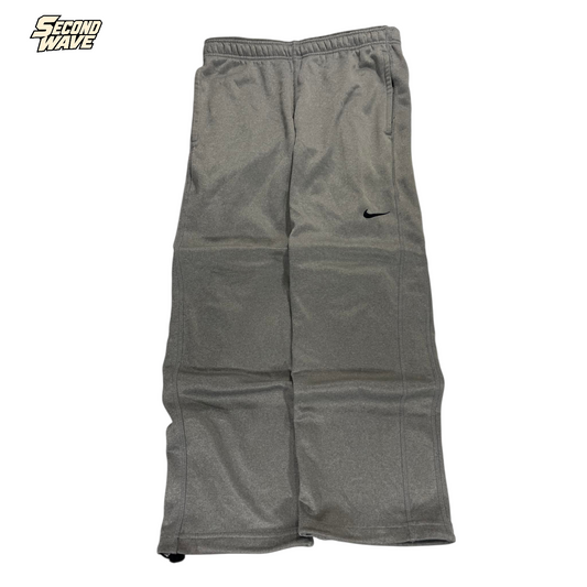 Y2K NIKE THERMA FIT GRAY SWEATPANTS (M-L) ²⁰