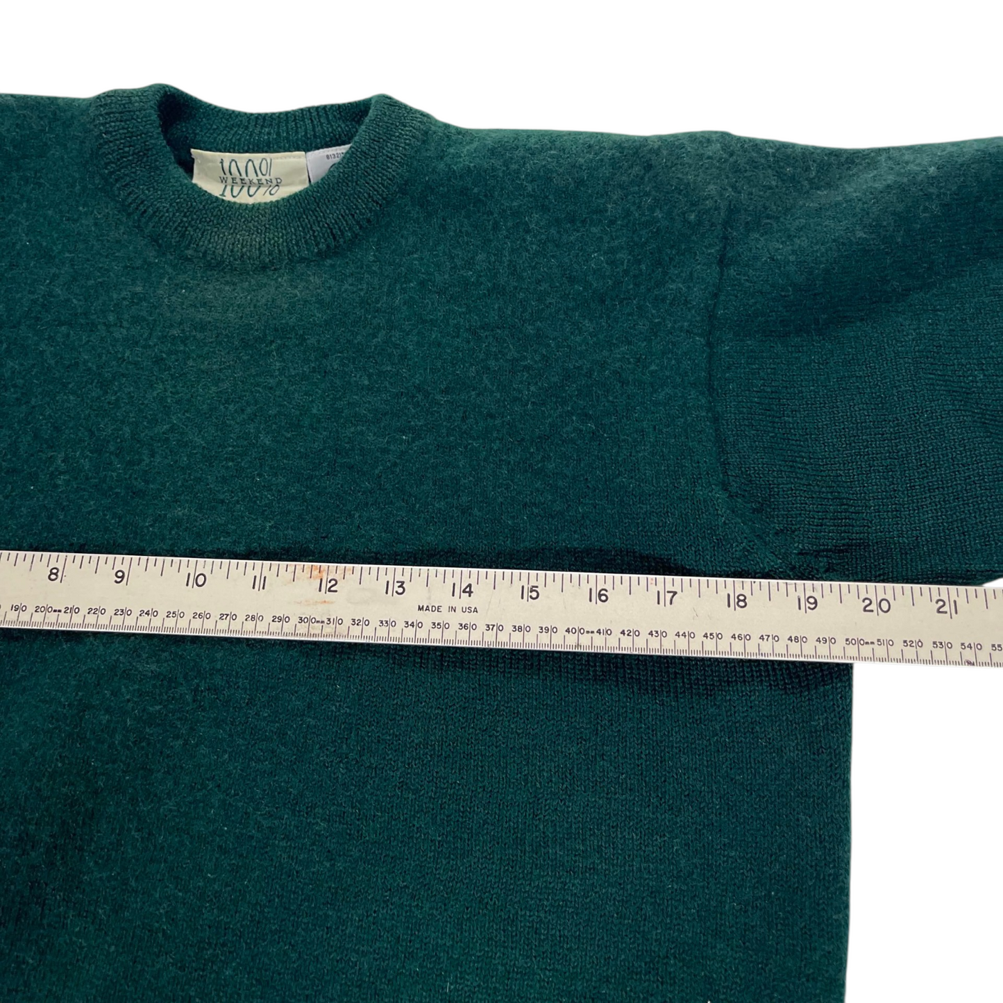 100% WEEKEND WOOL SWEATER (M)