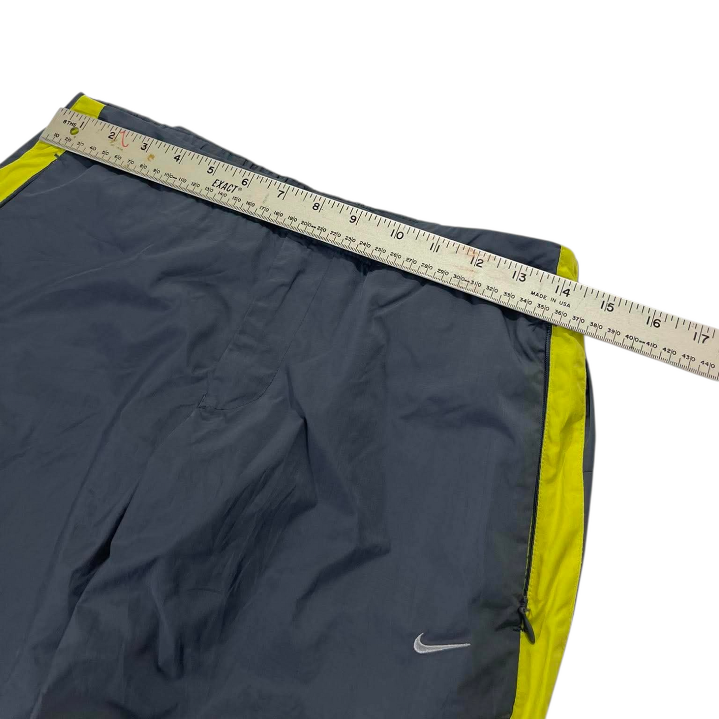 Y2K NIKE GREY/NEON TRACK PANTS (M)³