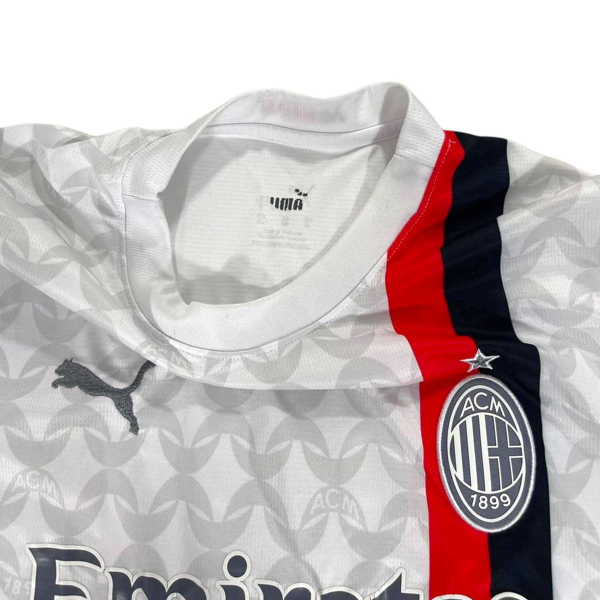 PUMA AC MILAN 2024/25 AWAY JERSEY (S - M)