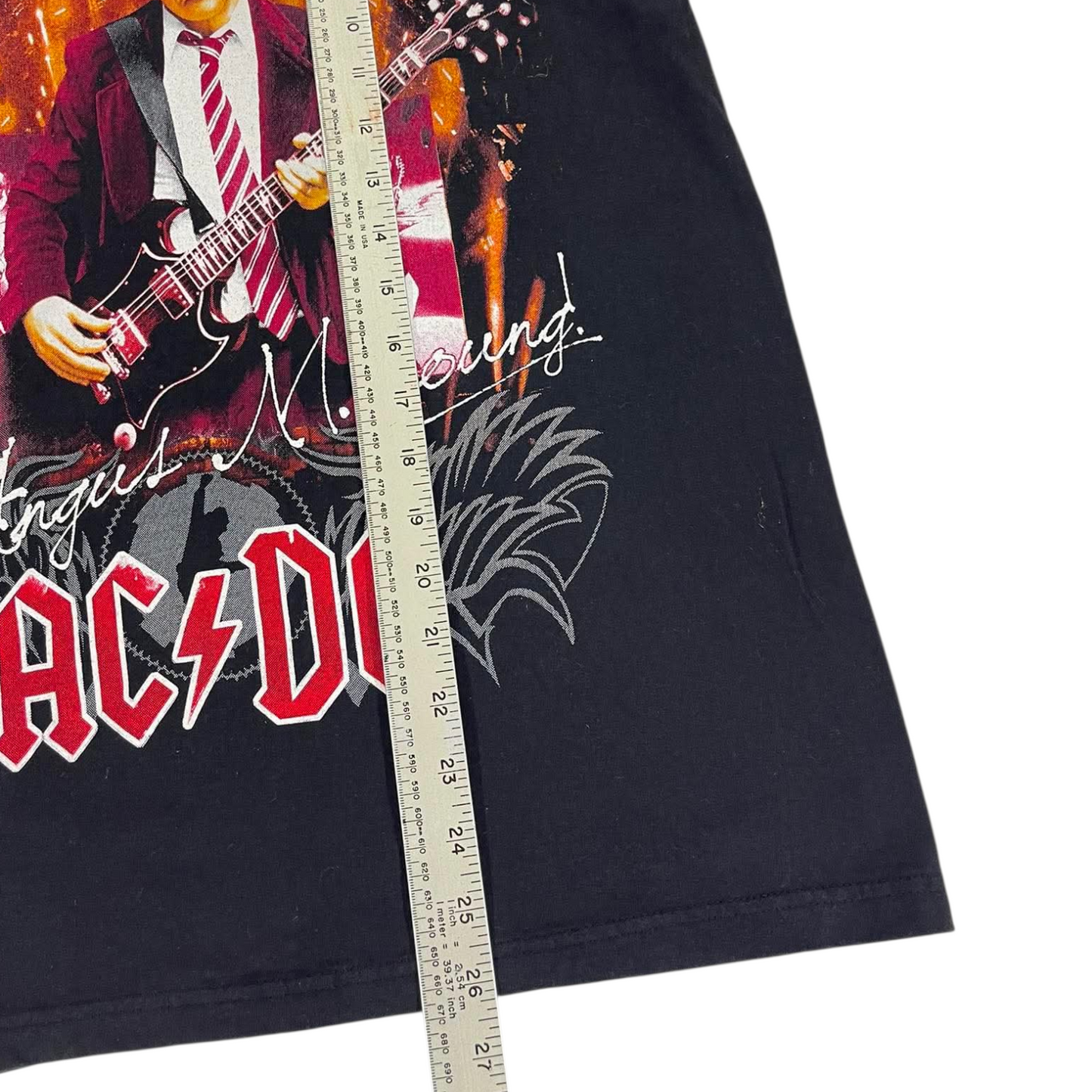 THAI AC/DC ANGUS YOUNG BLACK COTTON T-SHIRT (M)