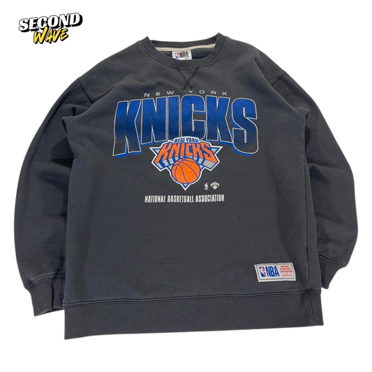 NEW YORK KNICKS FADED BLACK CREWNECK (M)