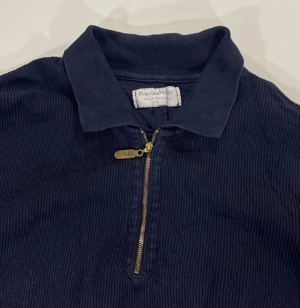 HEAVY MATERIAL PETRONA MILLER NAVY BLUE QUARTER ZIP JUMPER MADE IN NZ (L)