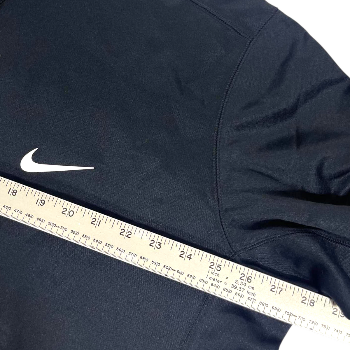 NIKE BLACK HOODIE (BEST FIT LARGE - XL)