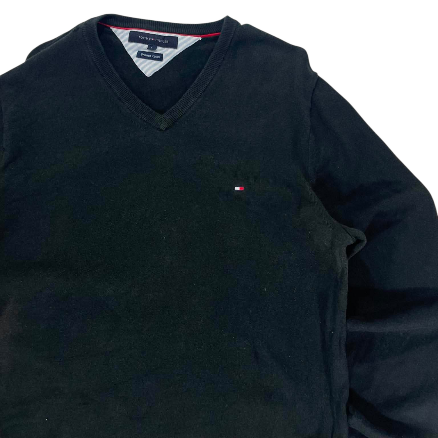 TOMMY HILFIGER BLACK V-NECK SWEATER (L)