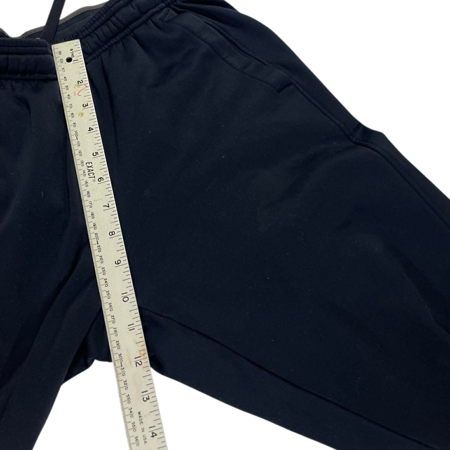 UNDER ARMOUR BLACK JOGGERS WITH DRAWSTRING WAIST (M)