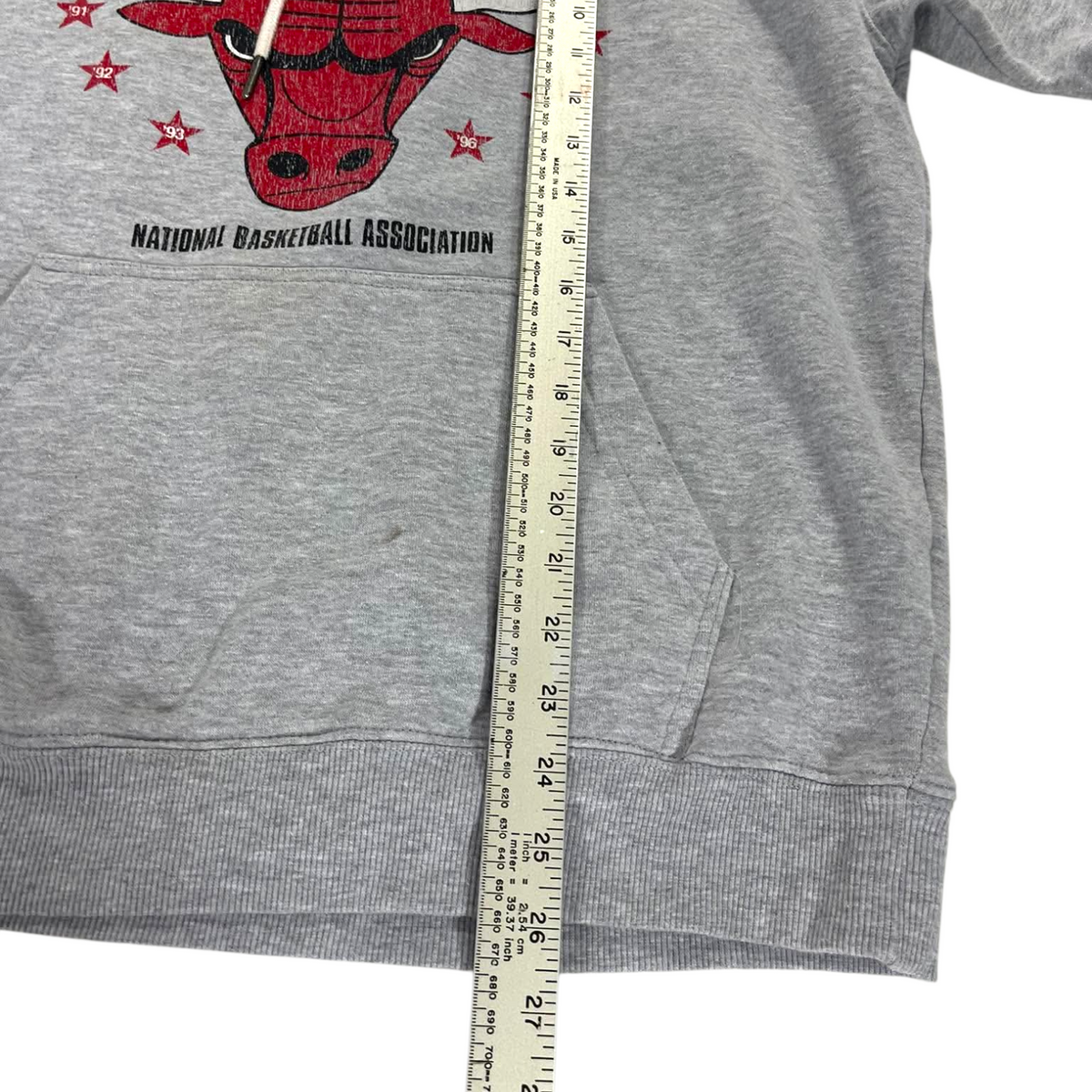 NBA CHICAGO BULLS GRAY HOODIE (M)