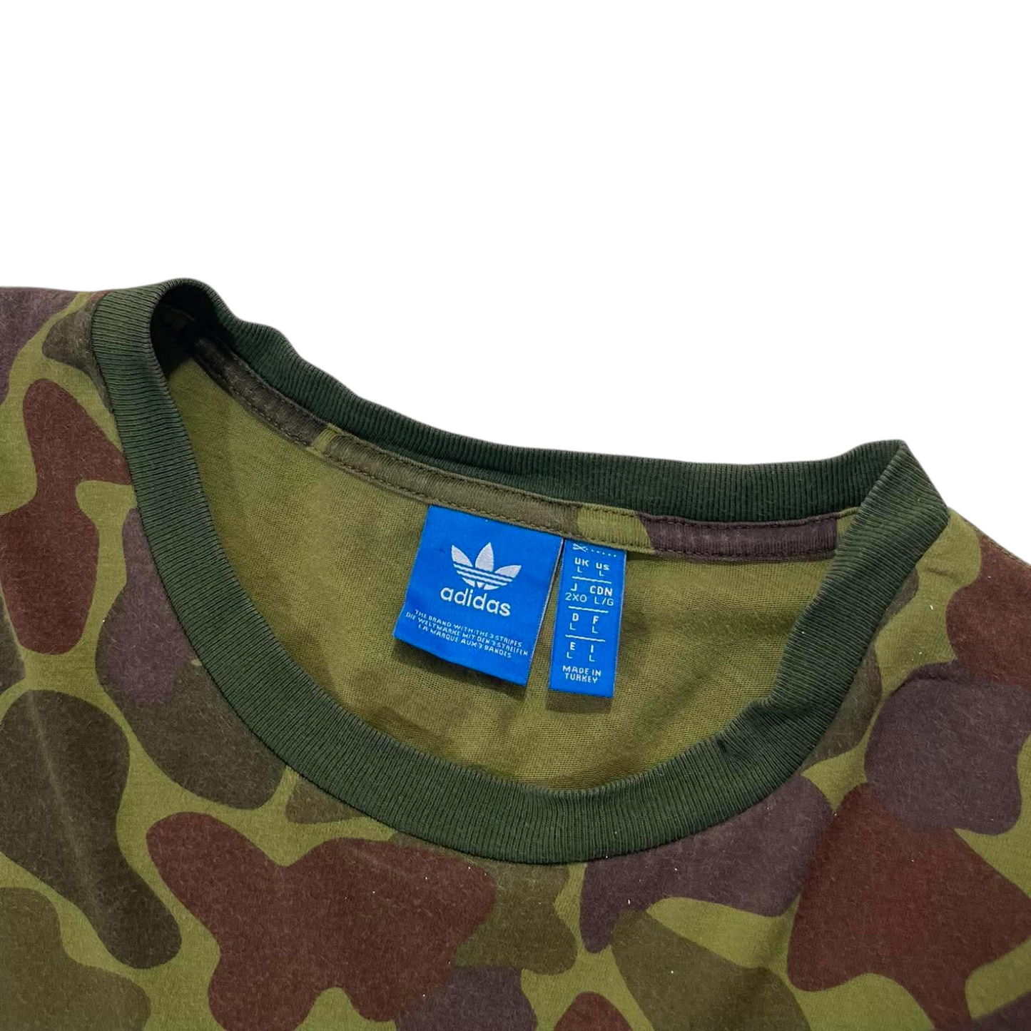 ADIDAS ORIGINALS GREEN CAMO TEE (L)