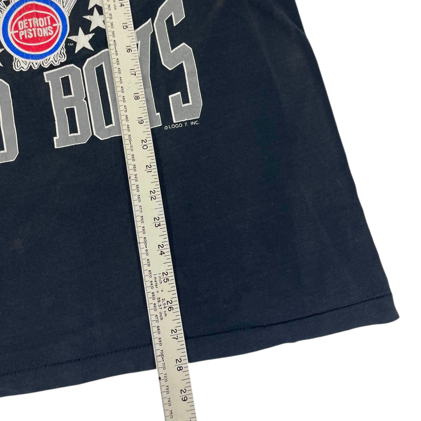 VINTAGE DETROIT PISTONS BLACK COTTON T-SHIRT (M-L)