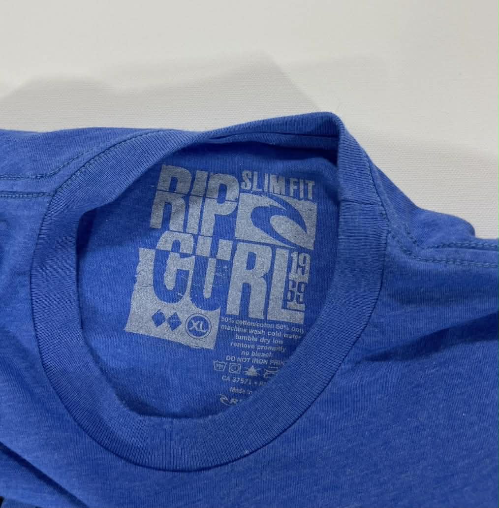 Y2K RIP CURL BLUE SLIM FIT T-SHIRT (XL)