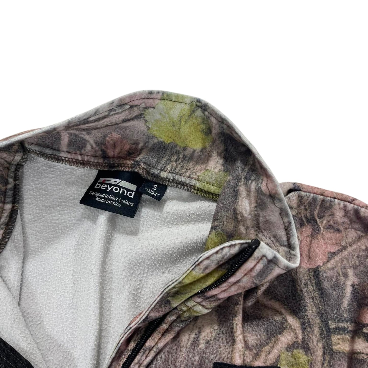 REALTREE MADE IN NZ BEYOND CAMO QUARTER ZIP FLEECE (L)