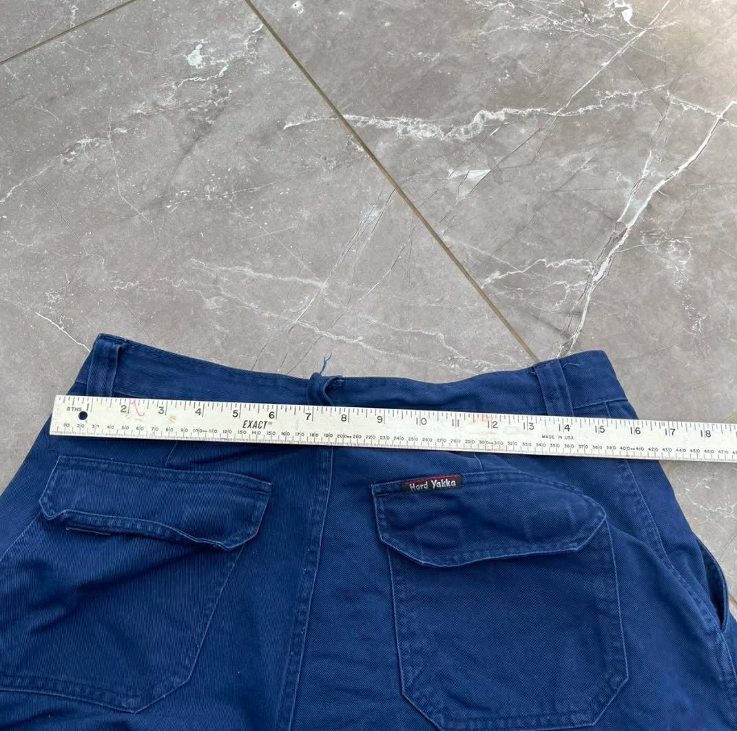 HARD YAKKA NAVY BLUE CARGO SHORTS (32)