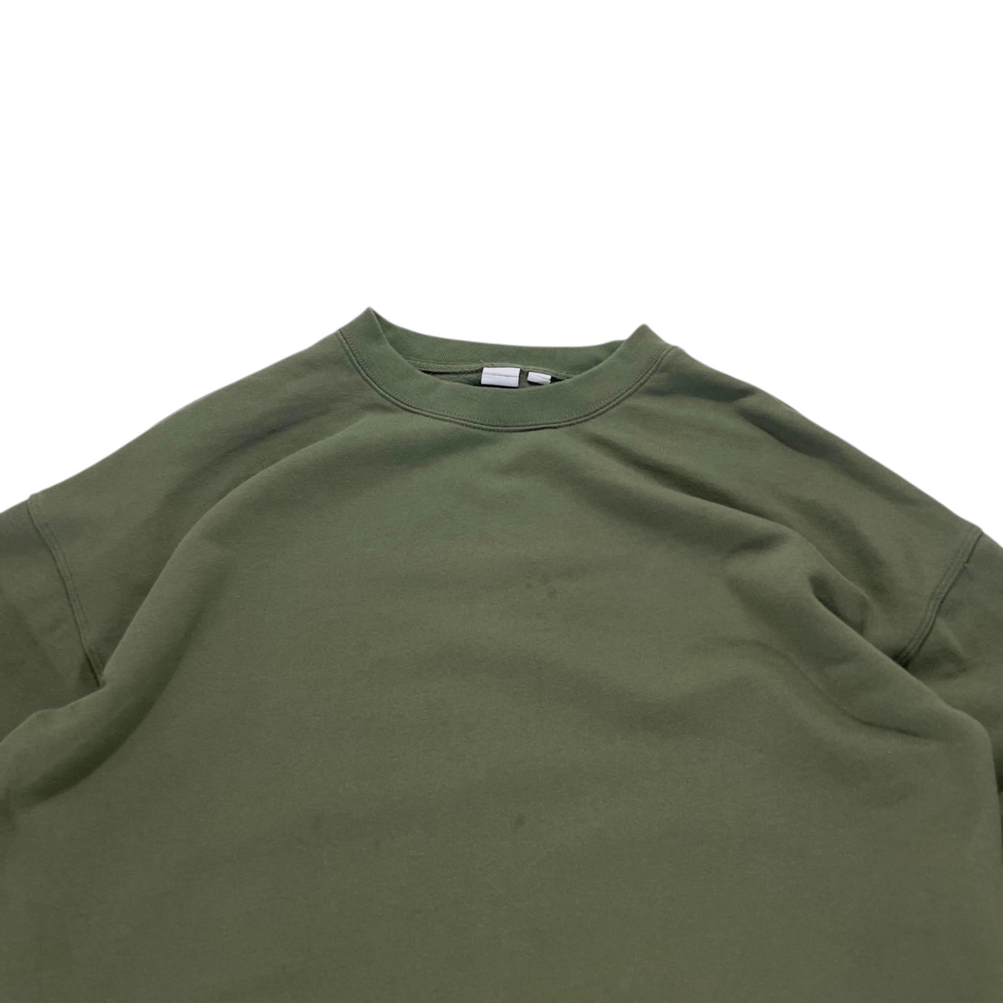 GAP OLIVE GREEN CREWNECK (M)