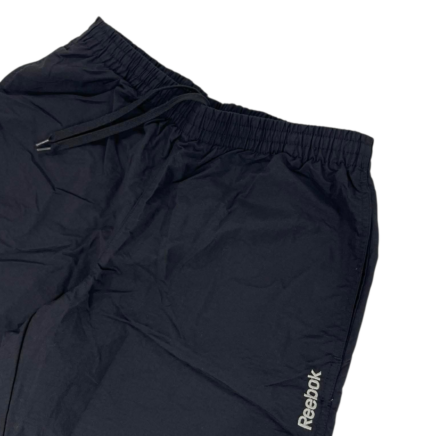 VINTAGE REEBOK BLACK SHORTS (M)