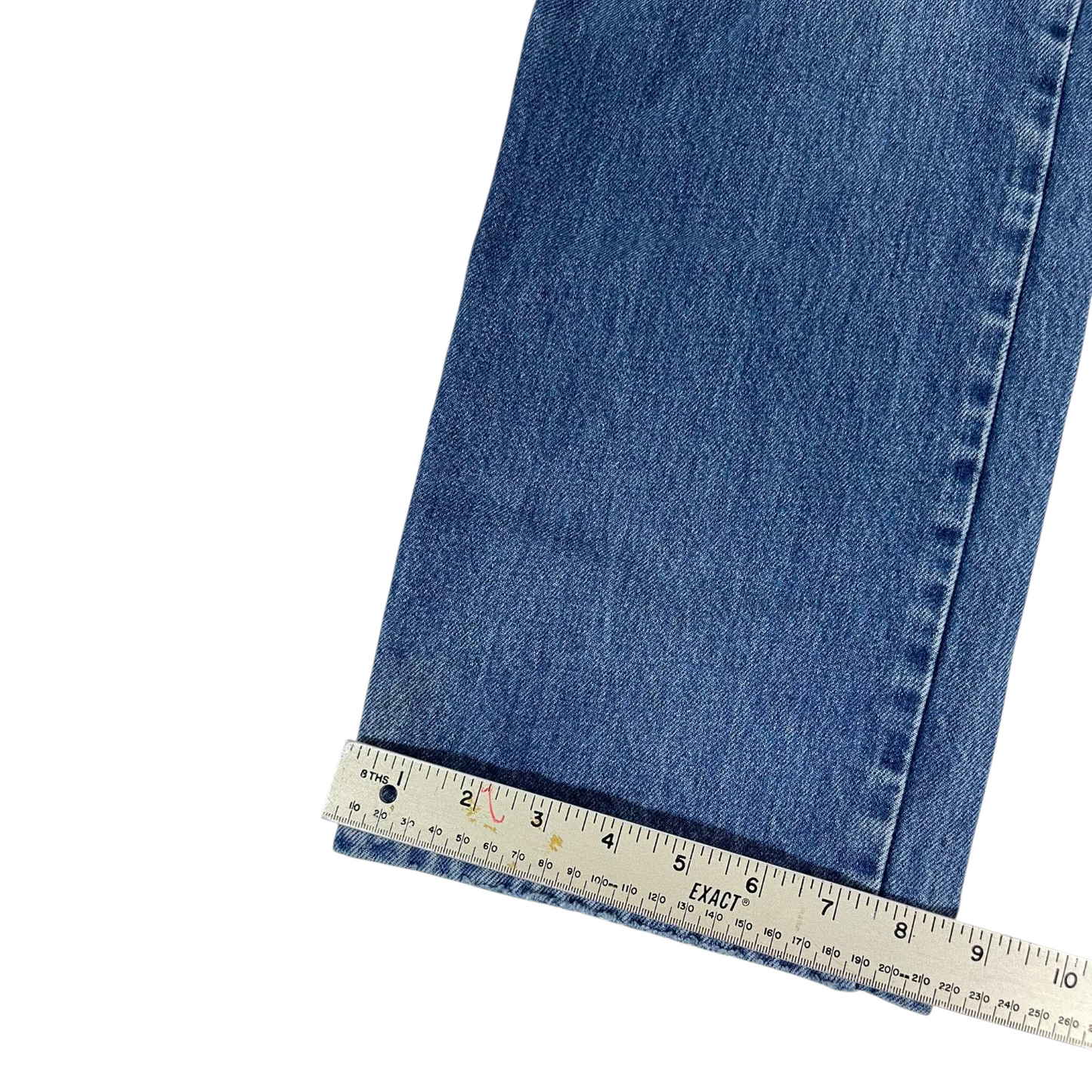 VINTAGE LEVI'S BLUE DENIM JEANS (36)