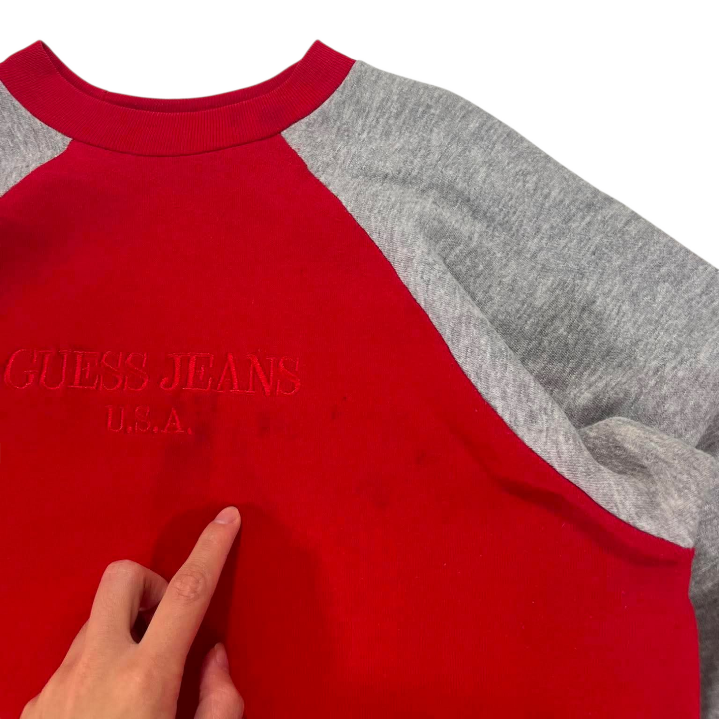 90S GUESS RED & GREY CREWNECK SWEATSHIRT (M)
