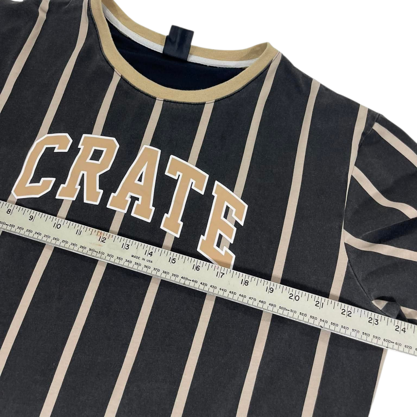 CRATE BLACK AND TAN STRIPED T-SHIRT (L)